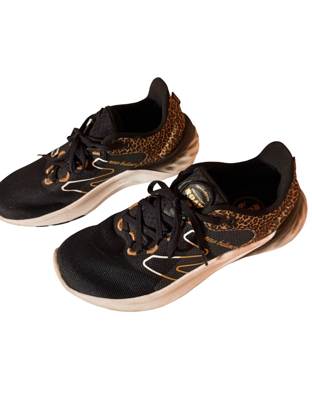 New Balance Black & Leopard Print Athletic Sneakers Women’s Size 7 1/2